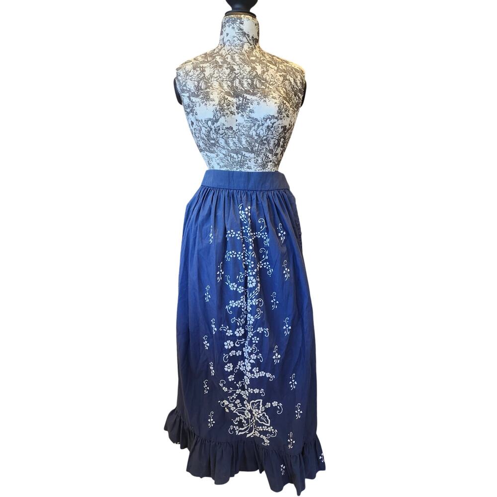 Long Floral Embordered Navy skirt, maxi, Wester, Vintage,70's,petite.**read**